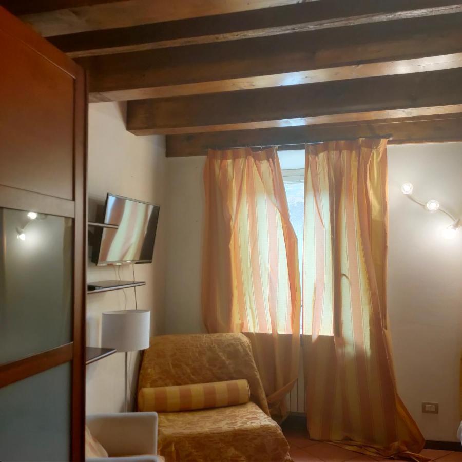 Appartamento Centro Lecco Exteriér fotografie