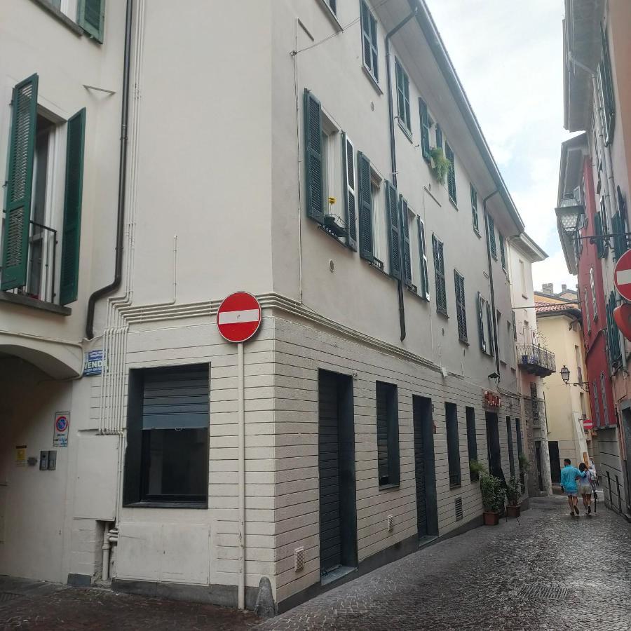 Appartamento Centro Lecco Exteriér fotografie